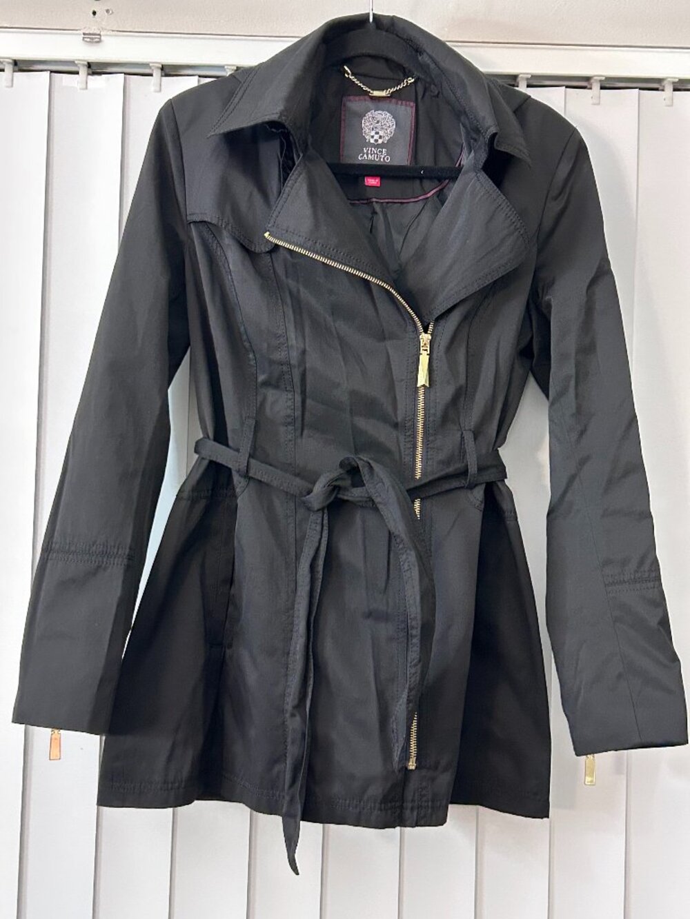 Women's Vince Camuto Black Trench Jacket Size Medium Like New Condition